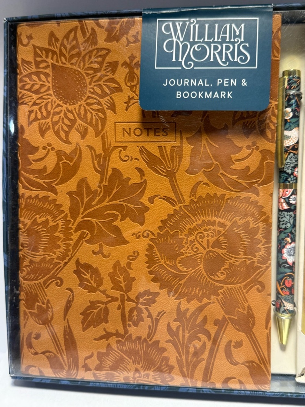William Morris Journal Pen & Bookmark Set Floral Notes Notebook Gift Set NIB - Picture 3 of 7